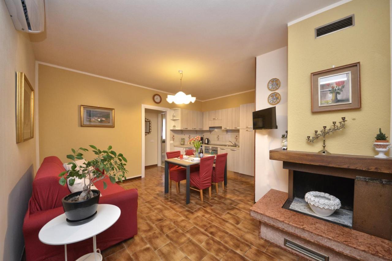Casa Maria Leilighet Manerba del Garda Eksteriør bilde