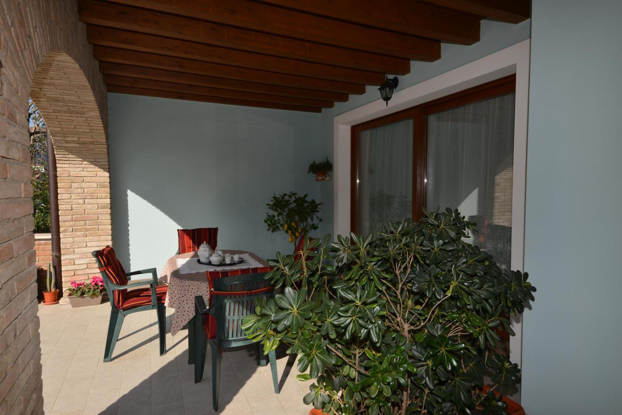 Casa Maria Leilighet Manerba del Garda Eksteriør bilde